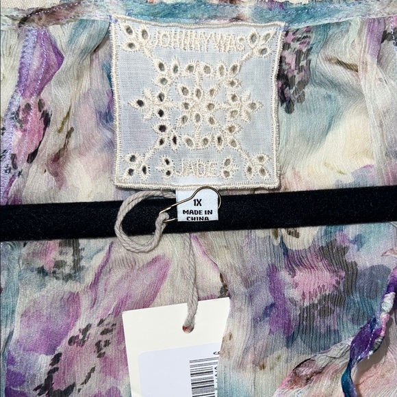 Johnny Was ‘Glinda’ Floral Peasant Blouse NWT - Picture 5 of 9